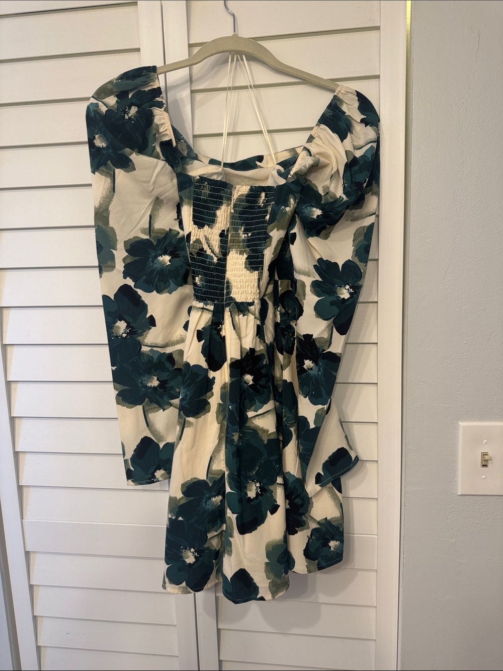 Abercrombie & Fitch cream and teal watercolor floral dress - Picture 2 of 3